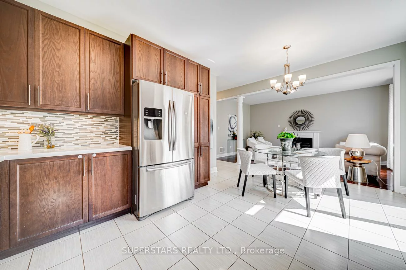 46, Majesty, Innis-Shore, Barrie