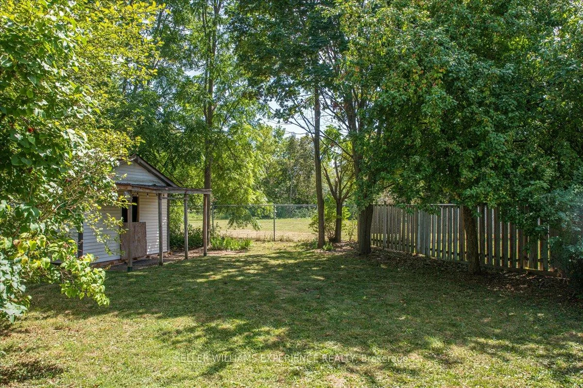 49, Laurie, Wellington, Barrie