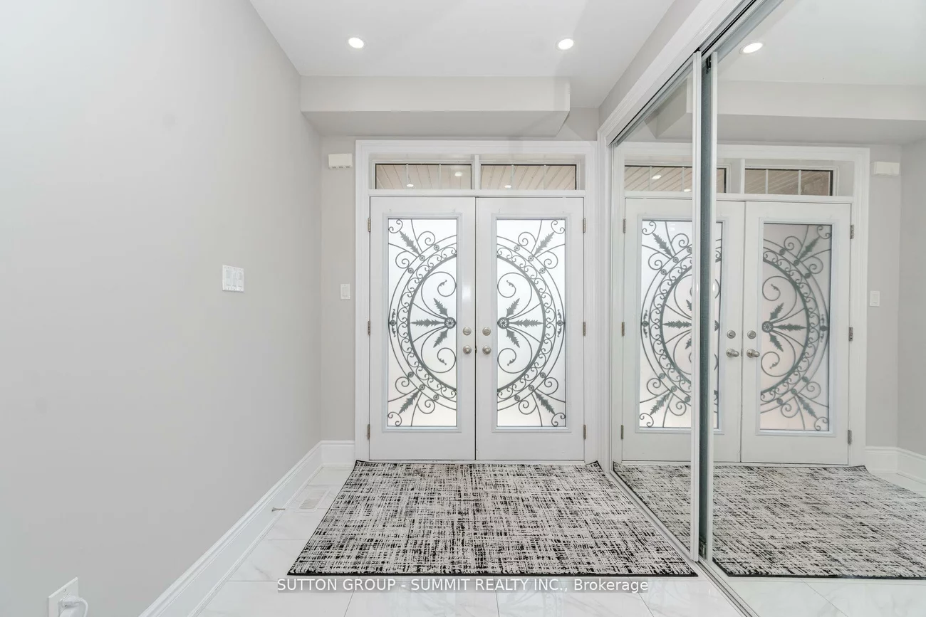 16, Westminster, Innis-Shore, Barrie