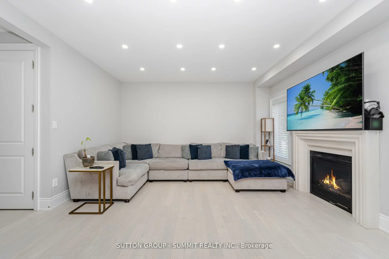 16, Westminster, Innis-Shore, Barrie