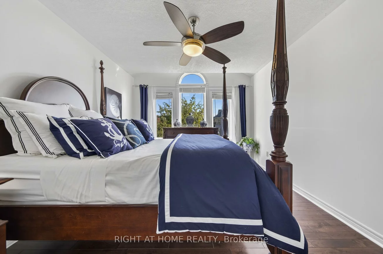 72, BIRKHALL, Innis-Shore, Barrie