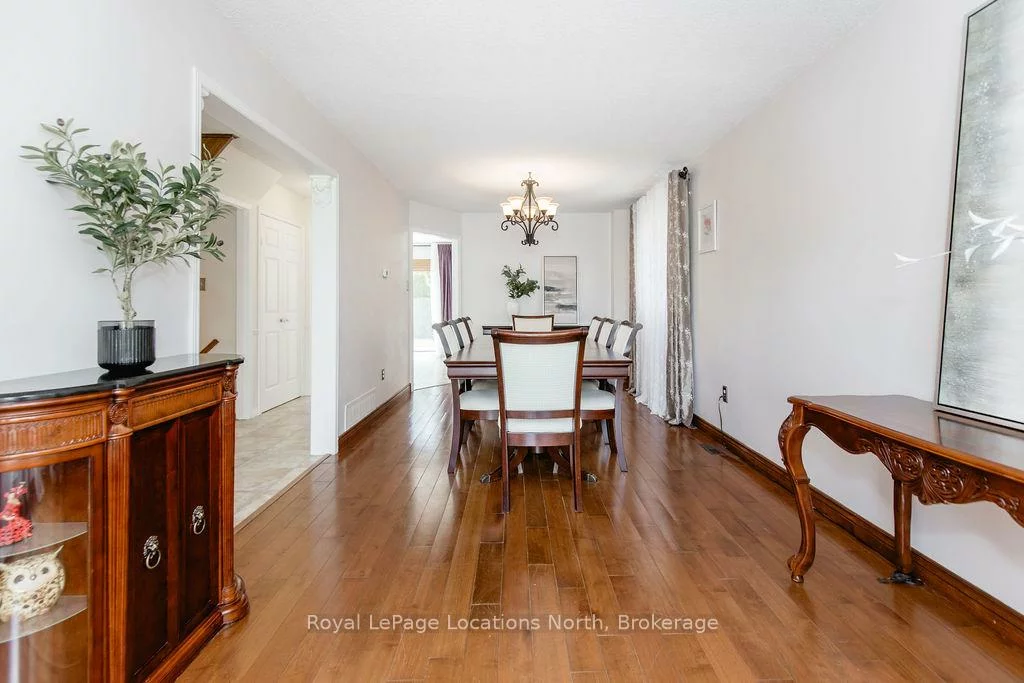 10, BARWICK, West Bayfield, Barrie