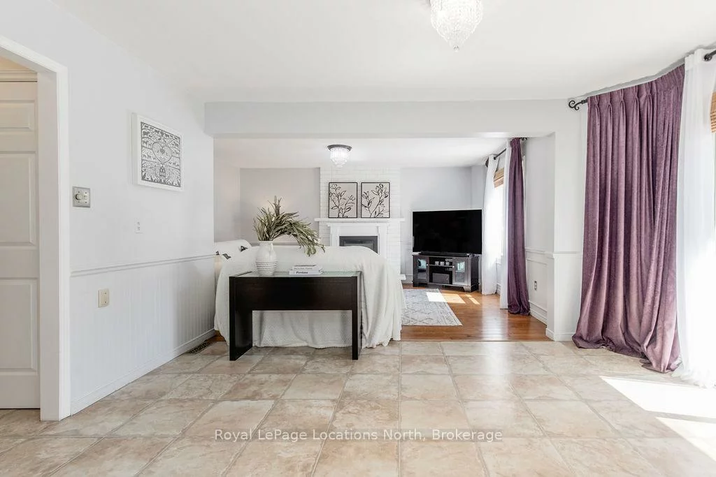 10, BARWICK, West Bayfield, Barrie