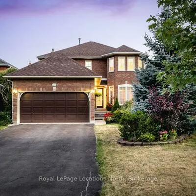 10, BARWICK, West Bayfield, Barrie