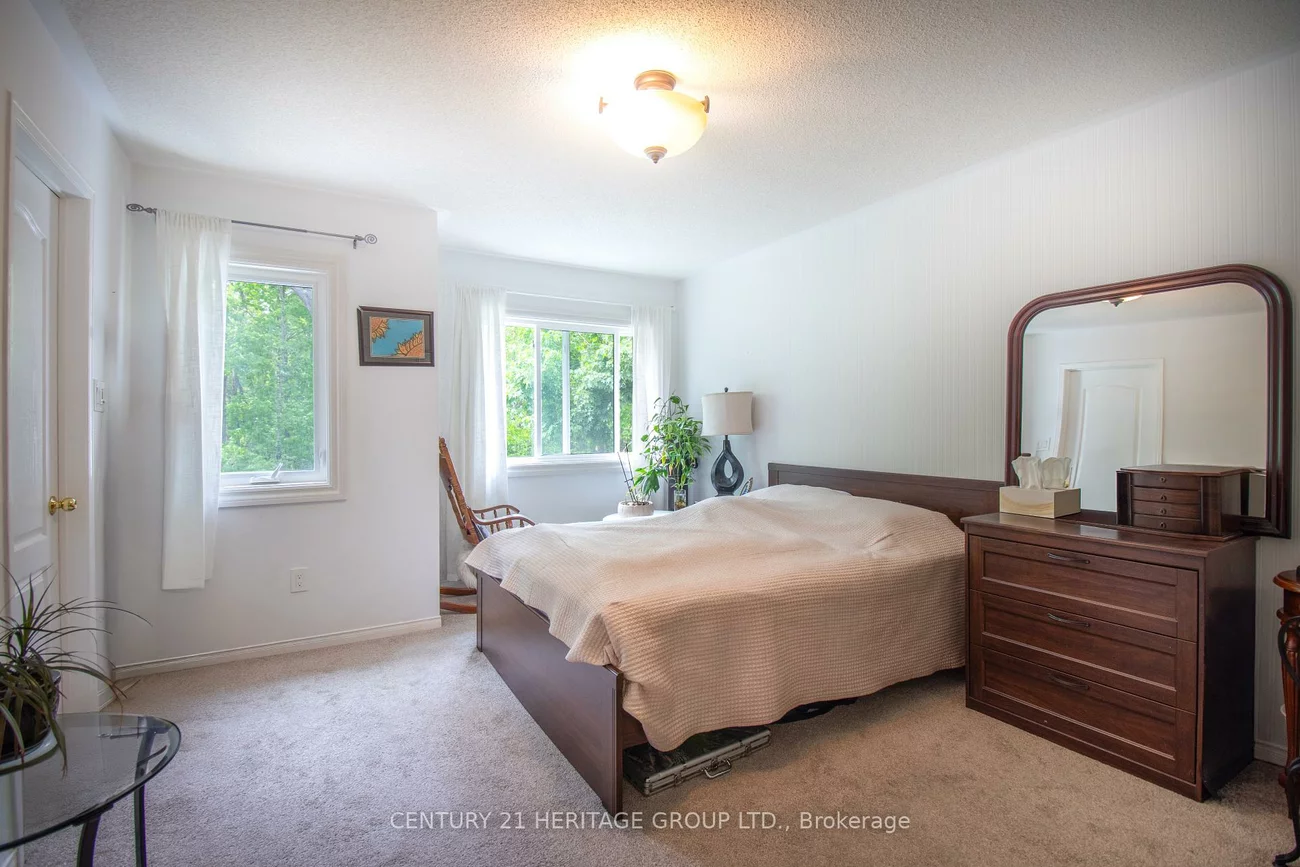 250, Ferndale, Ardagh, Barrie