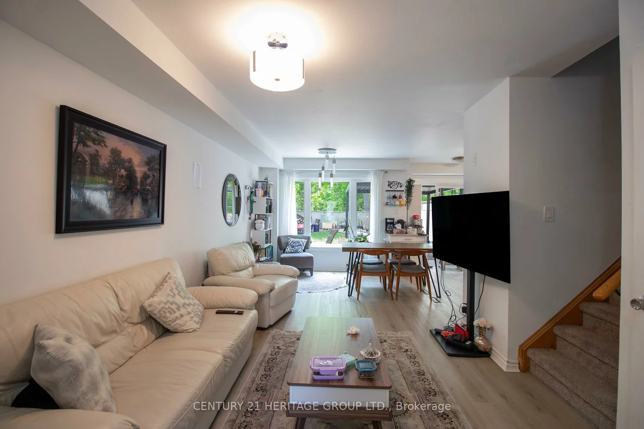250, Ferndale, Ardagh, Barrie