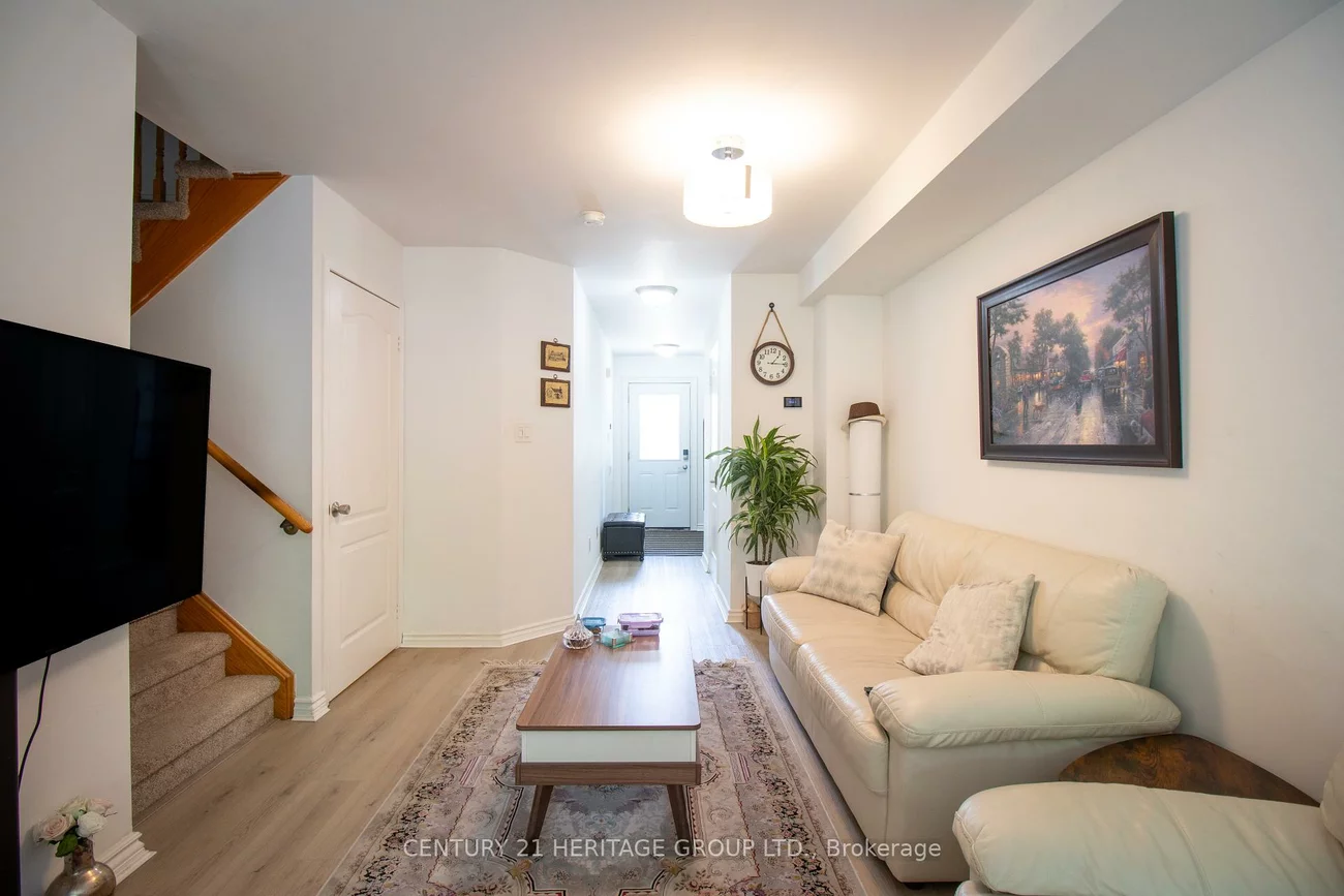 250, Ferndale, Ardagh, Barrie