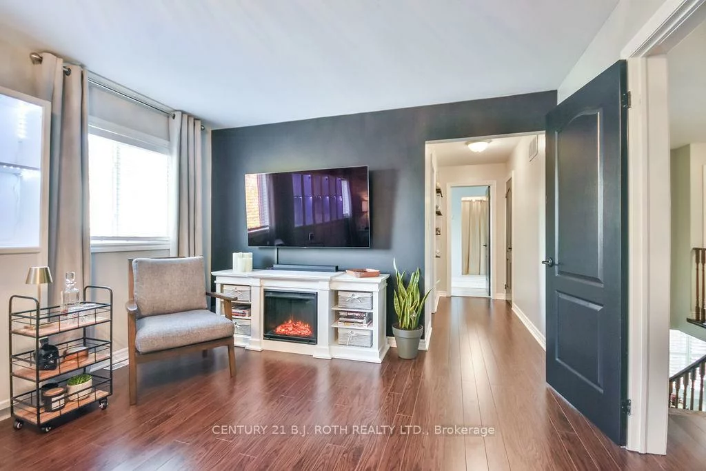 63, The Queensway, Innis-Shore, Barrie