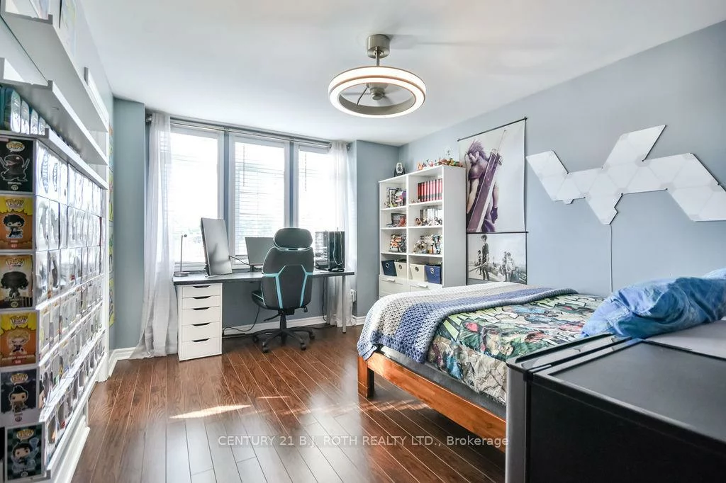 63, The Queensway, Innis-Shore, Barrie