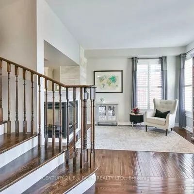 63, The Queensway, Innis-Shore, Barrie