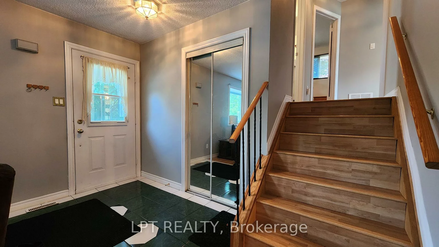 30, Mcconkey, Allandale Heights, Barrie