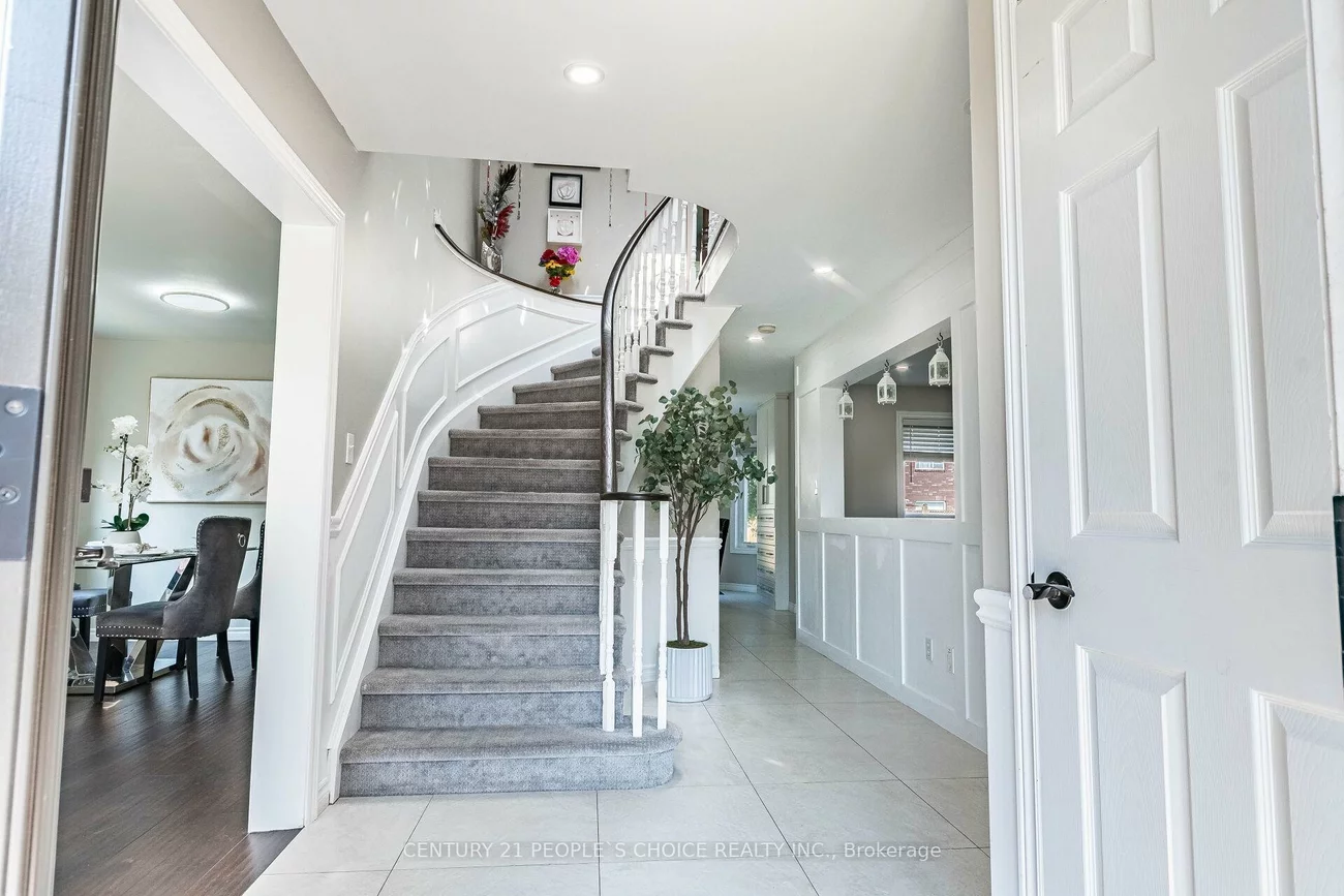 414, Cundles, Northwest, Barrie