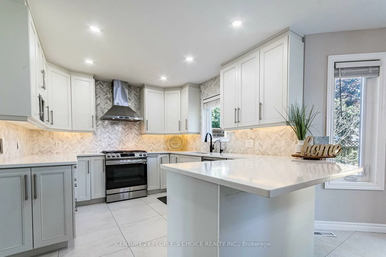 414, Cundles, Northwest, Barrie