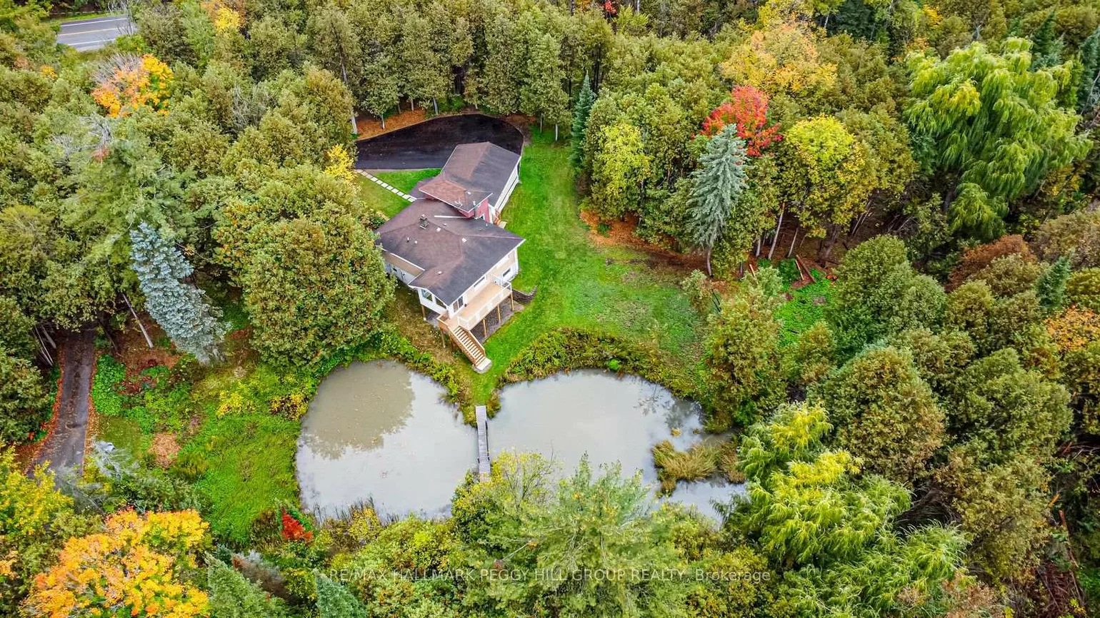 537, Huronia, 400 East, Barrie