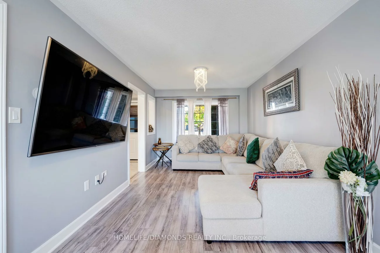 68, Heritage, Painswick South, Barrie