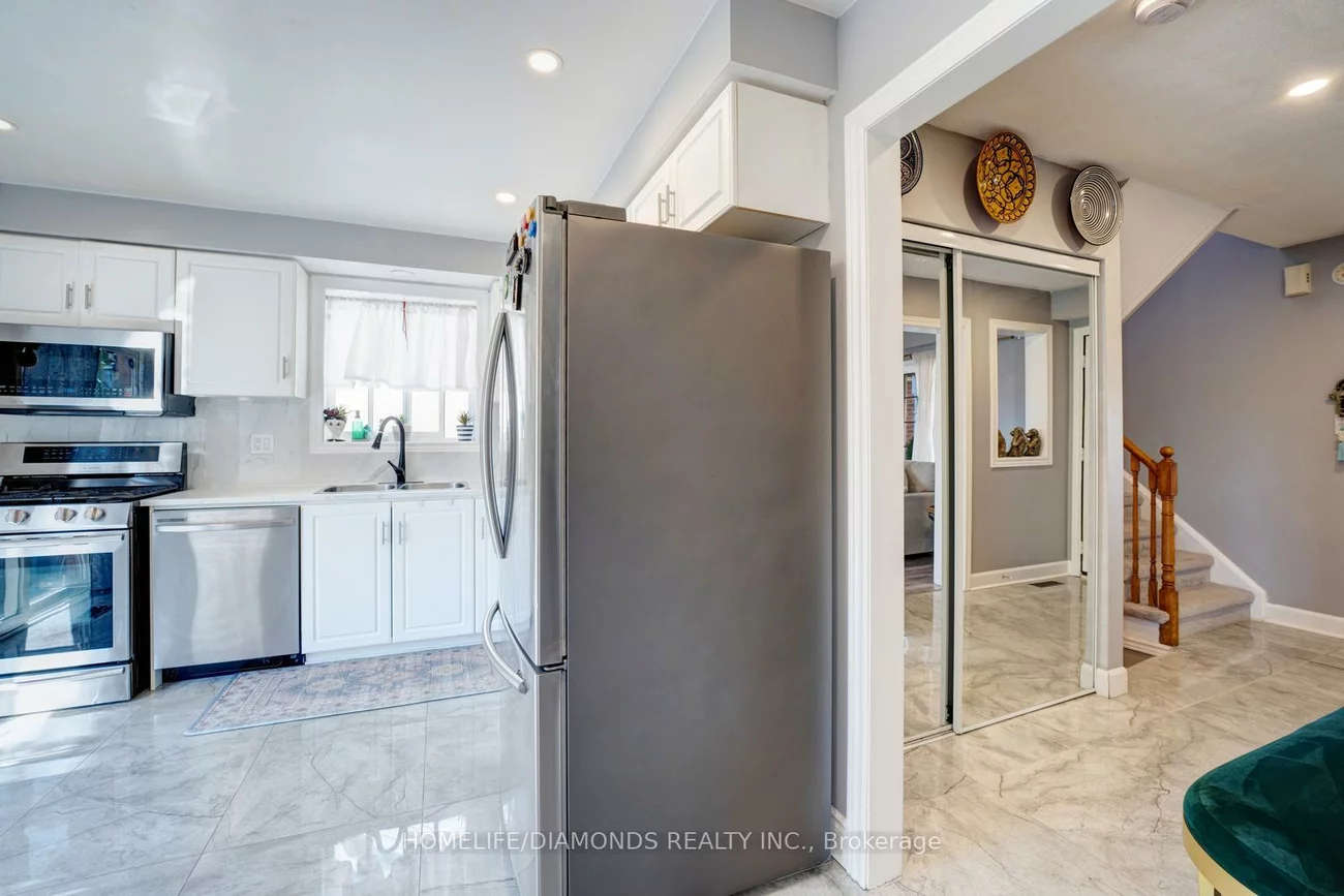 68, Heritage, Painswick South, Barrie