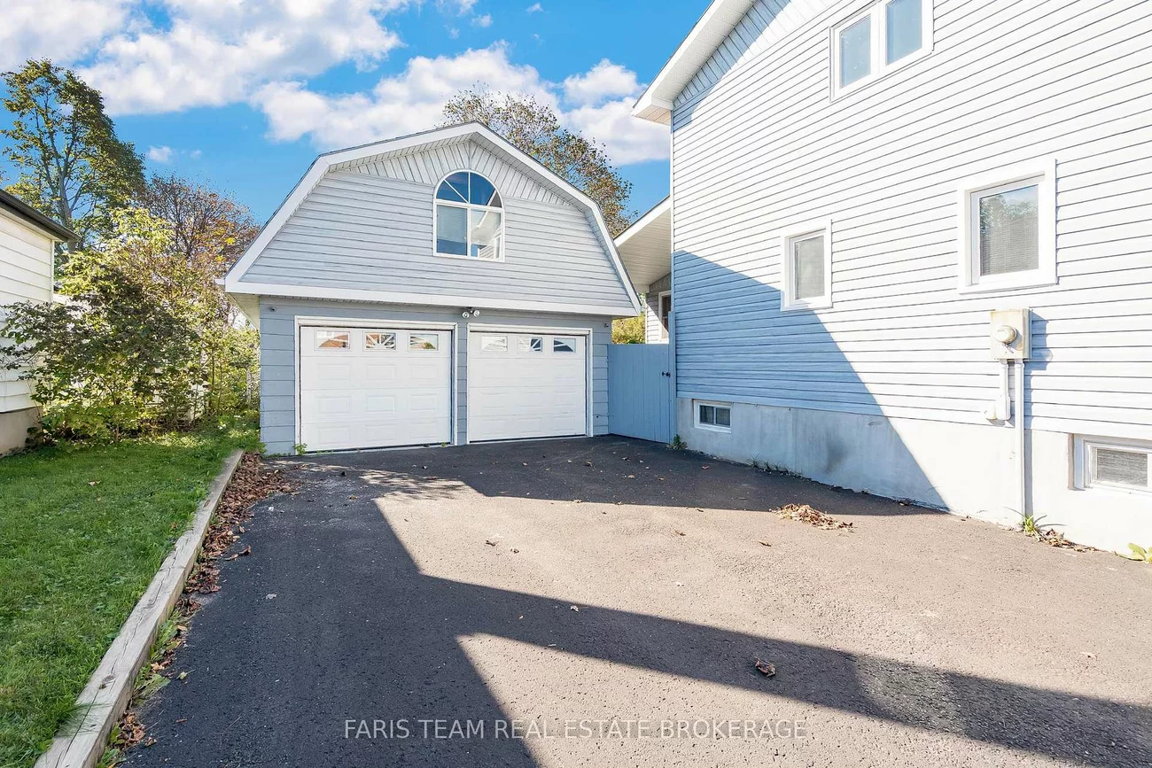 31, Napier, Codrington, Barrie