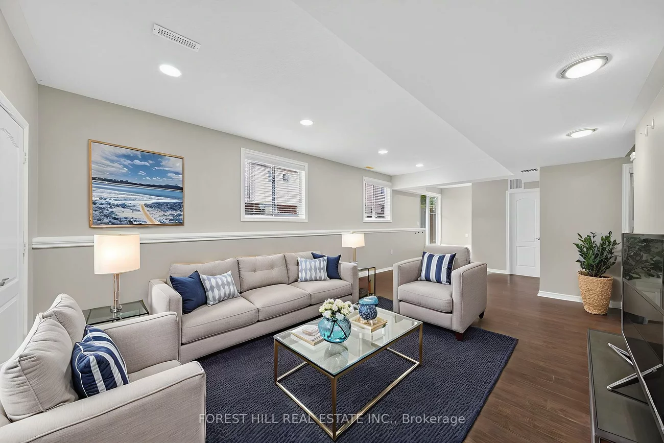 70, Diana, Innis-Shore, Barrie