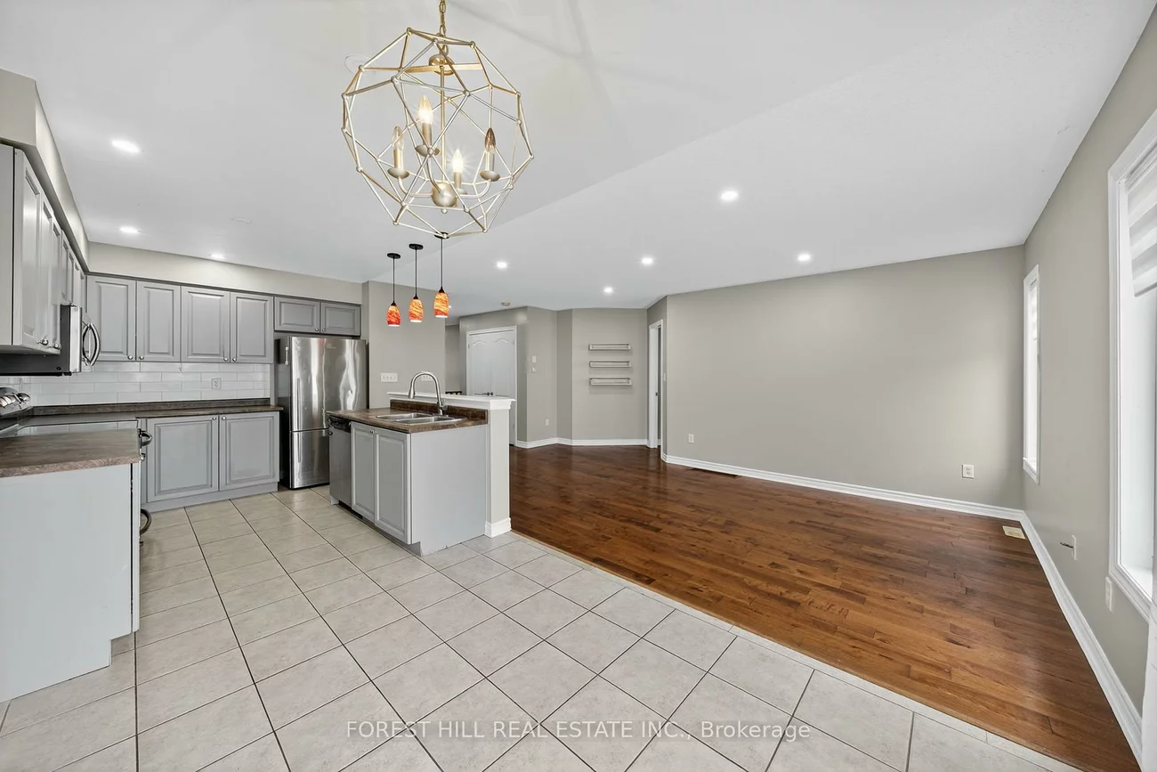 70, Diana, Innis-Shore, Barrie
