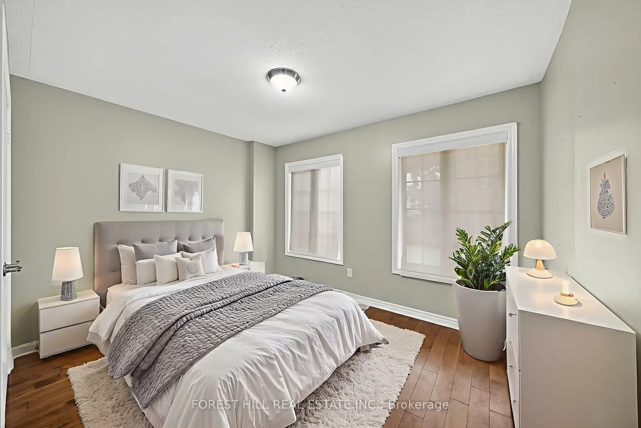 70, Diana, Innis-Shore, Barrie