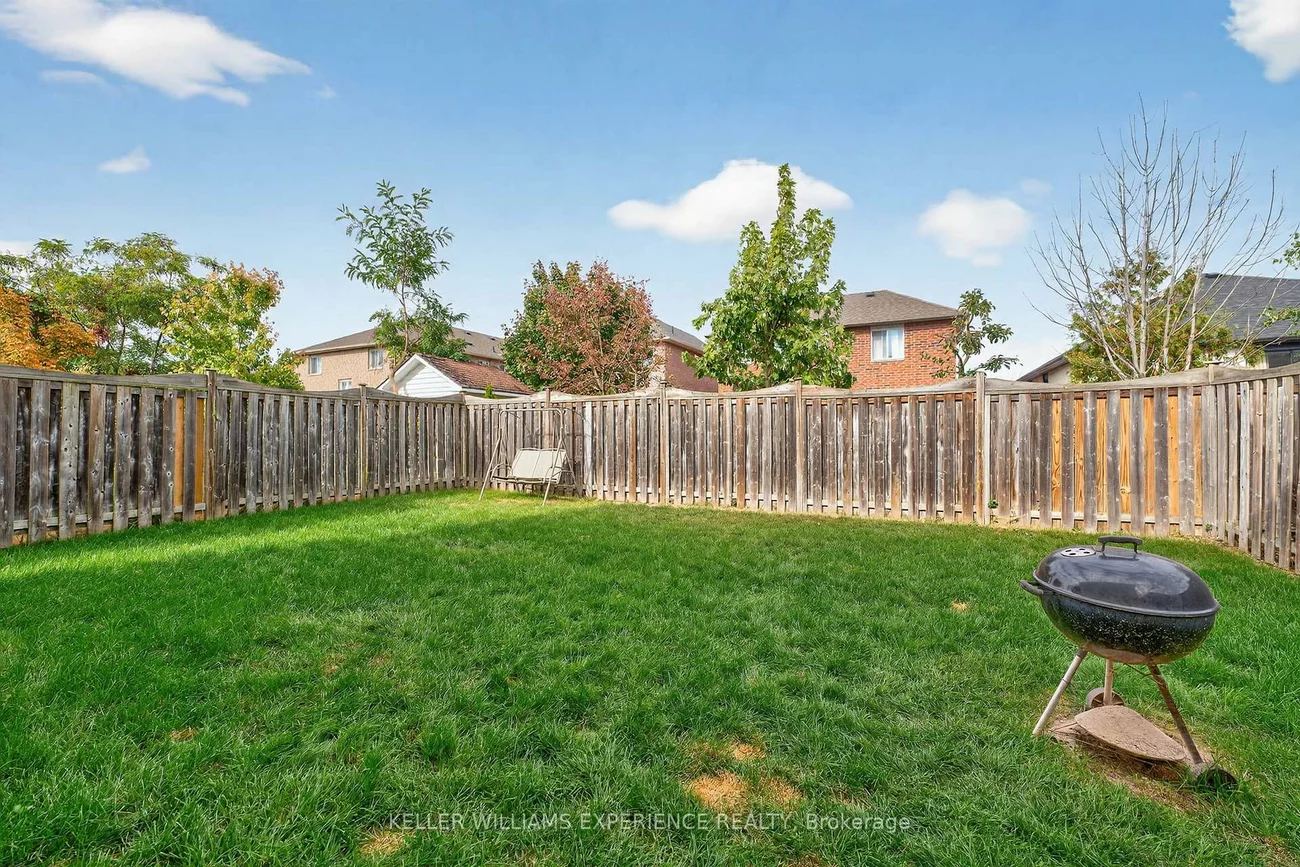 124, Tunbridge, Georgian Drive, Barrie