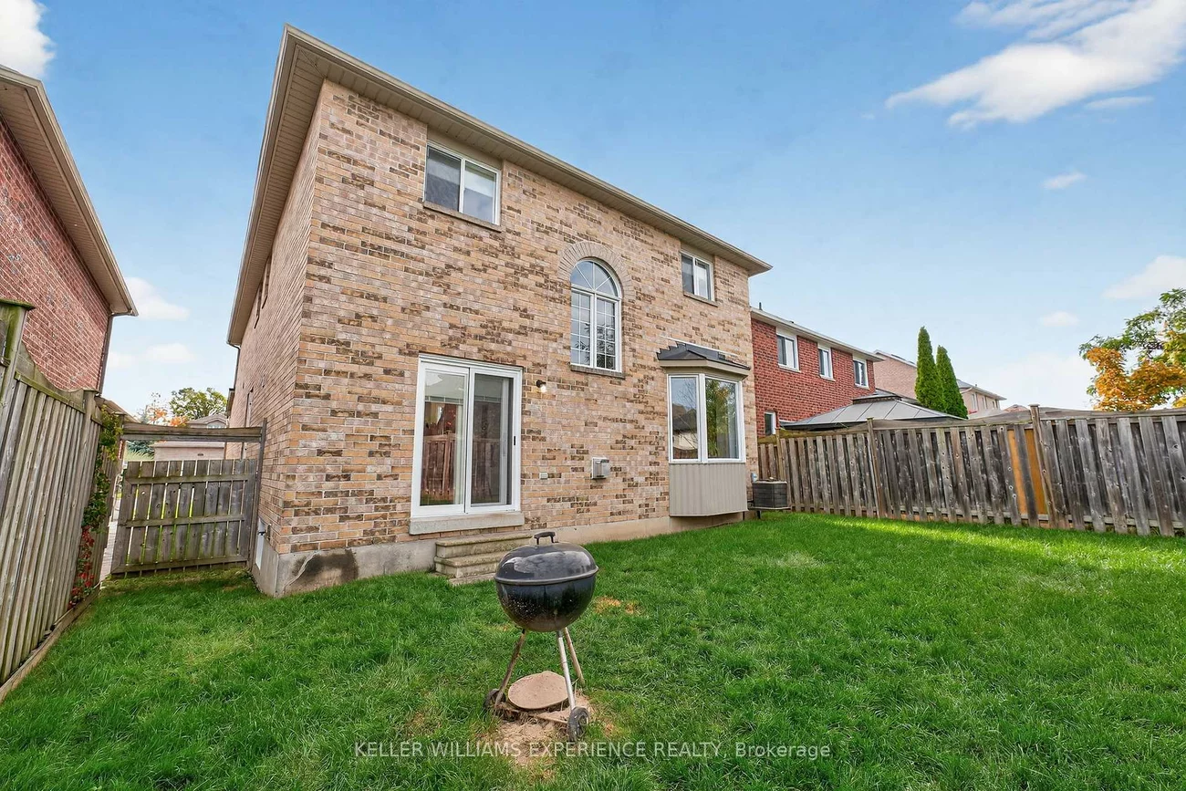 124, Tunbridge, Georgian Drive, Barrie