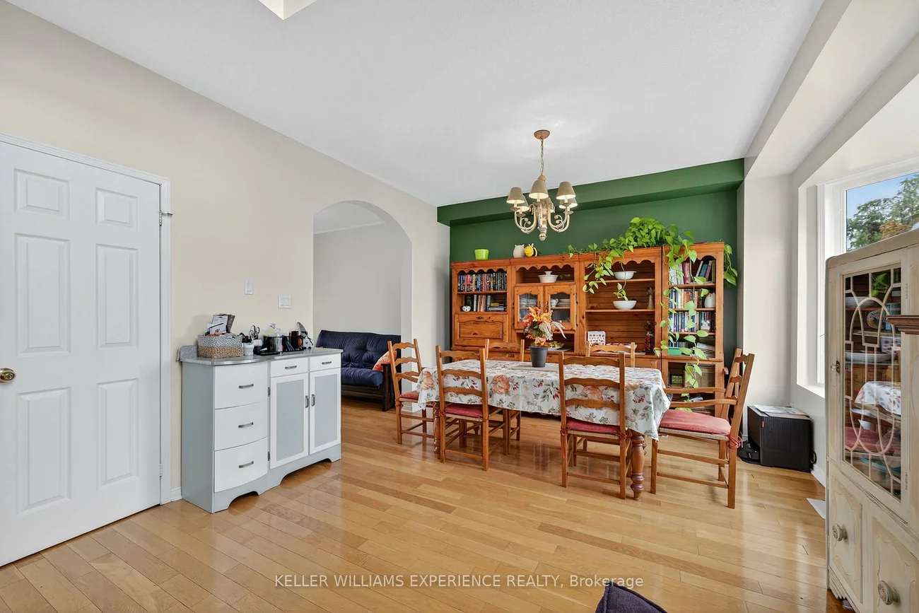 124, Tunbridge, Georgian Drive, Barrie