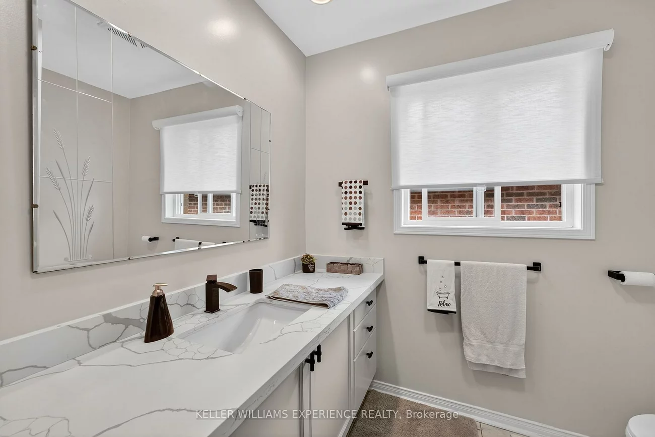 124, Tunbridge, Georgian Drive, Barrie