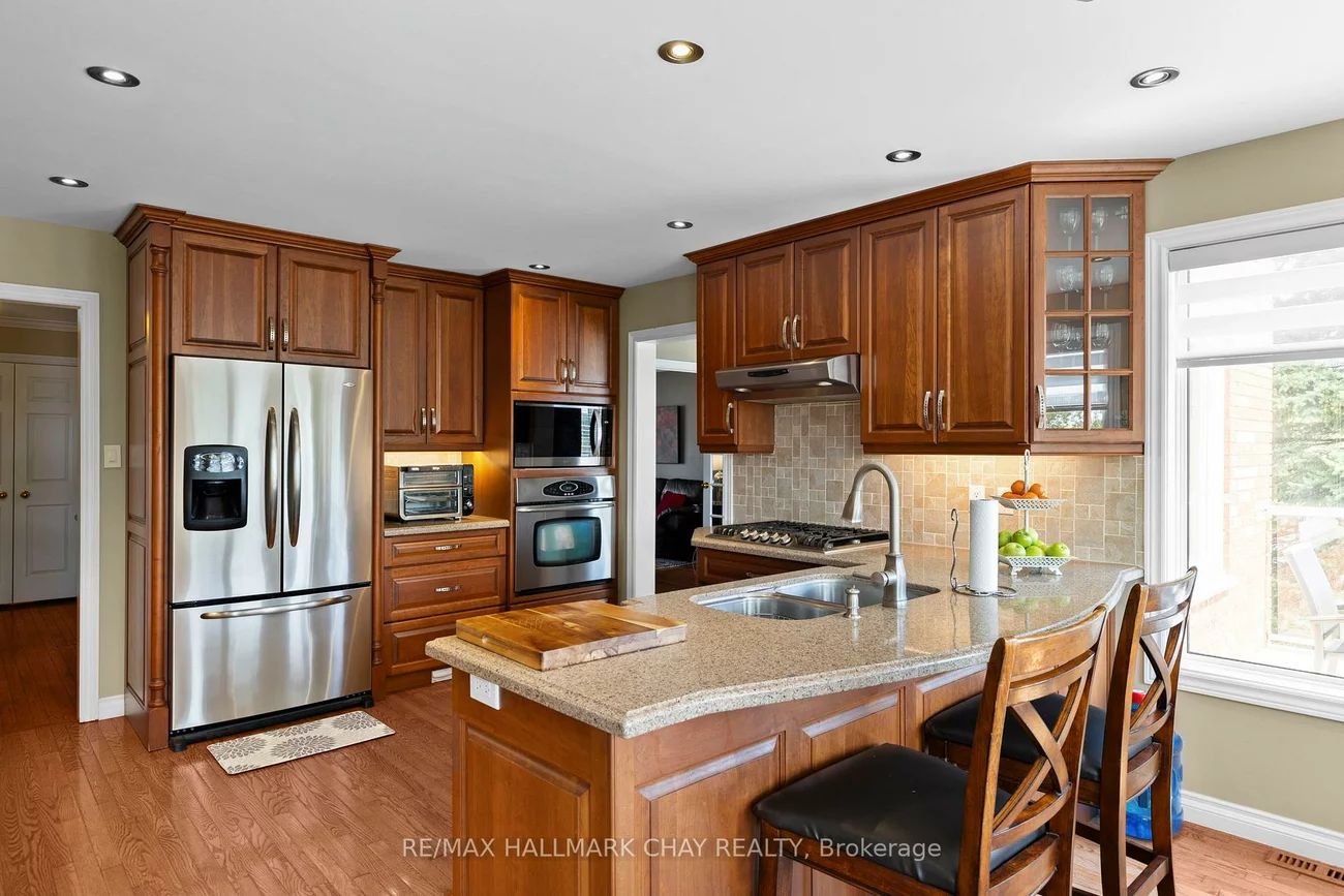 292, Leacock, Letitia Heights, Barrie