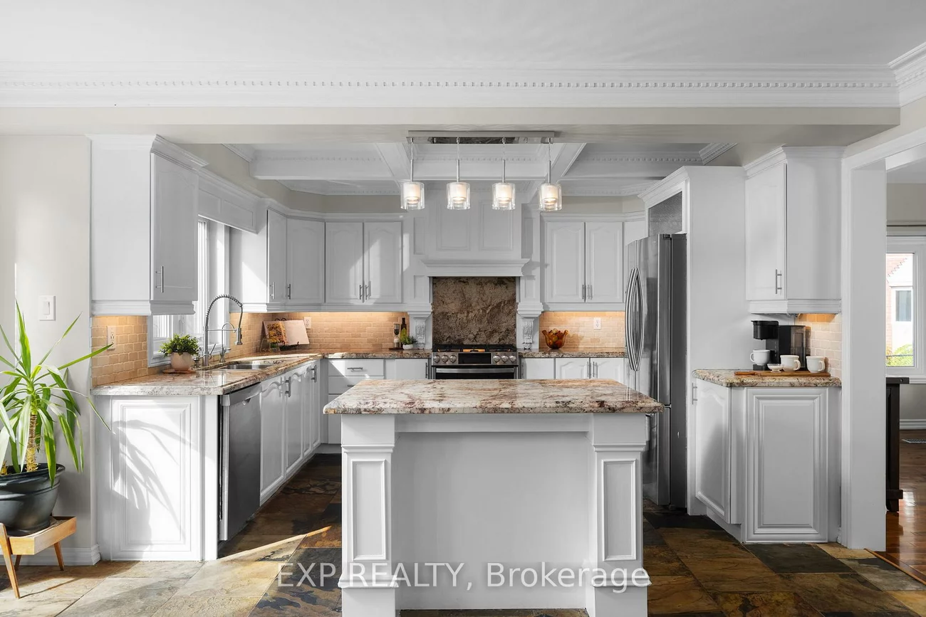 71, Cityview, Holly, Barrie