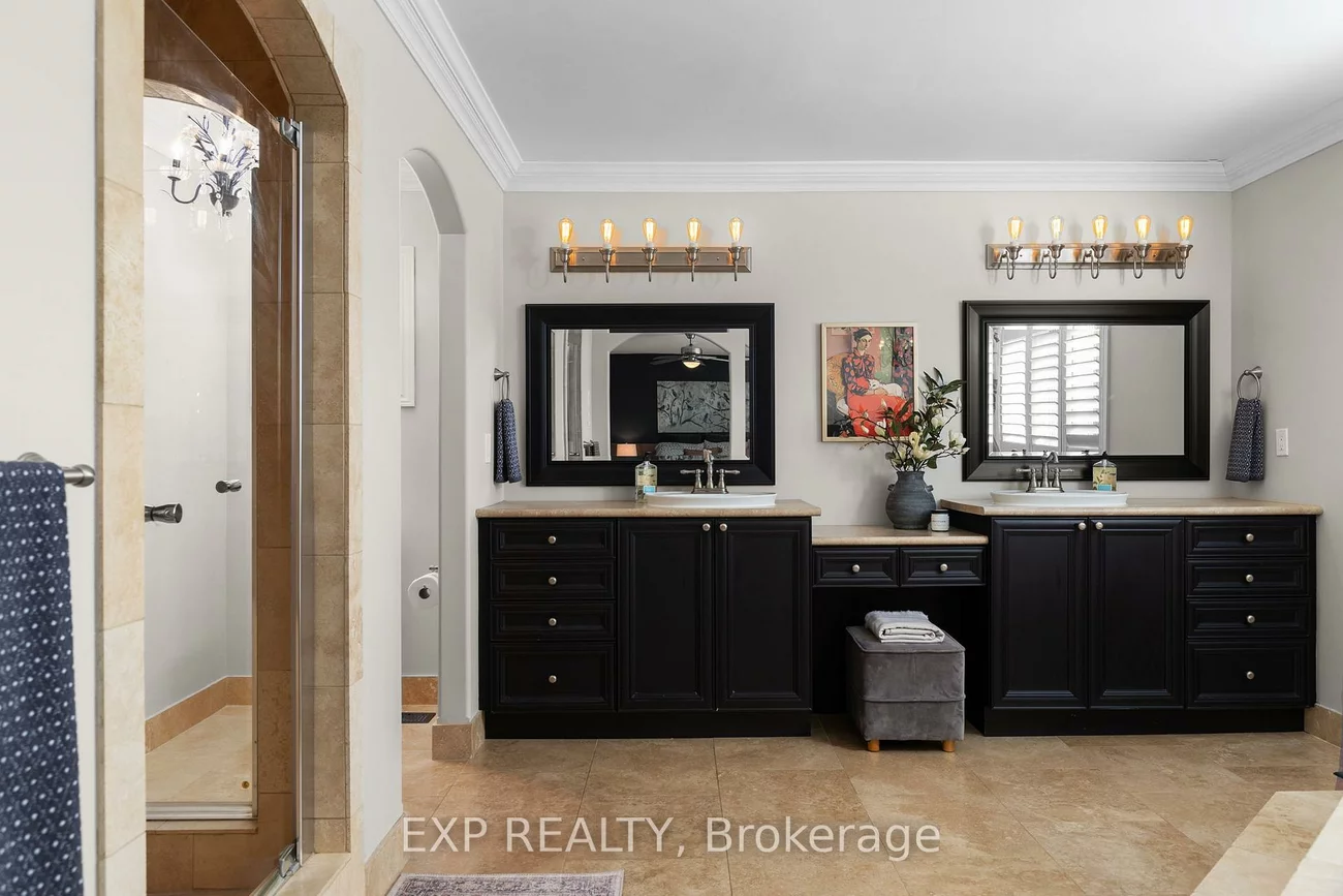 71, Cityview, Holly, Barrie