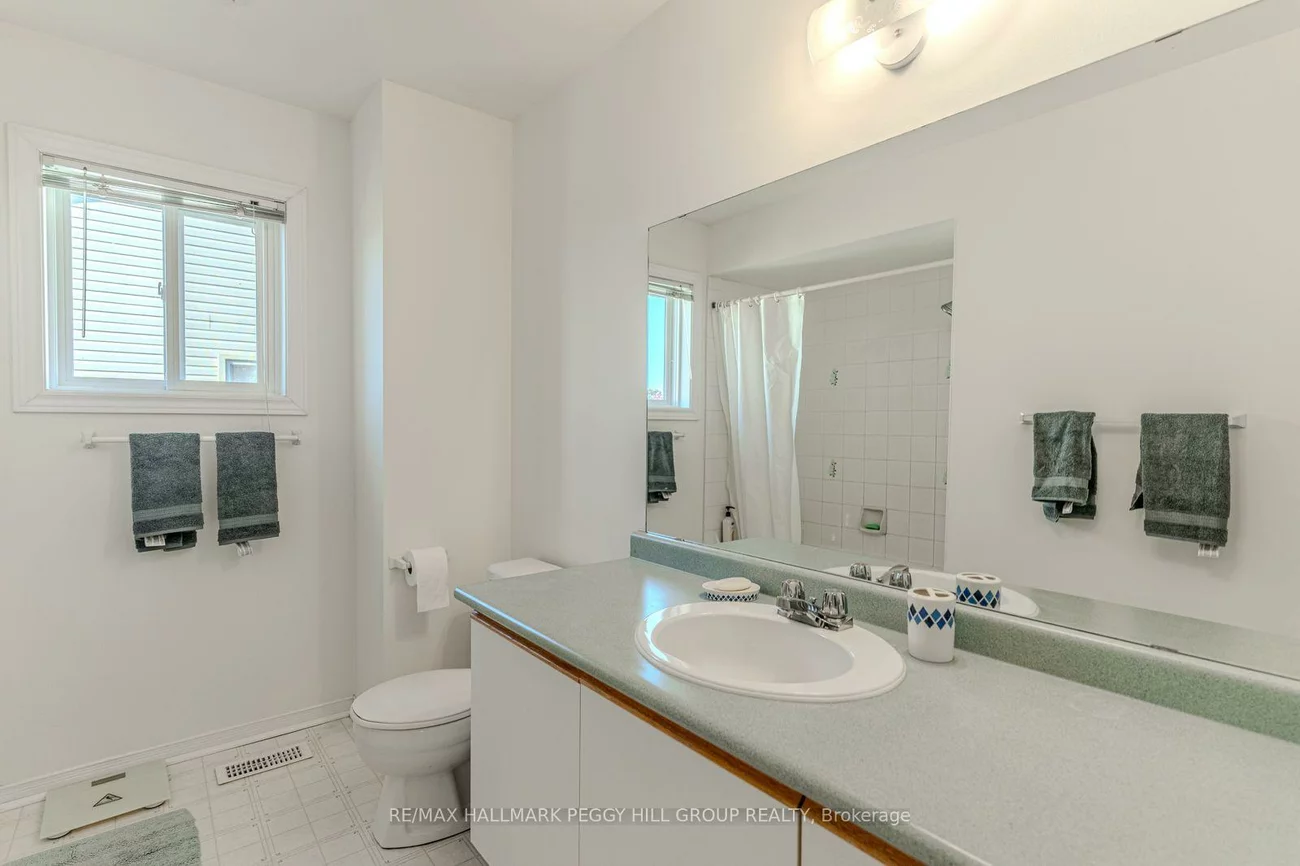 58, McDougall, West Bayfield, Barrie