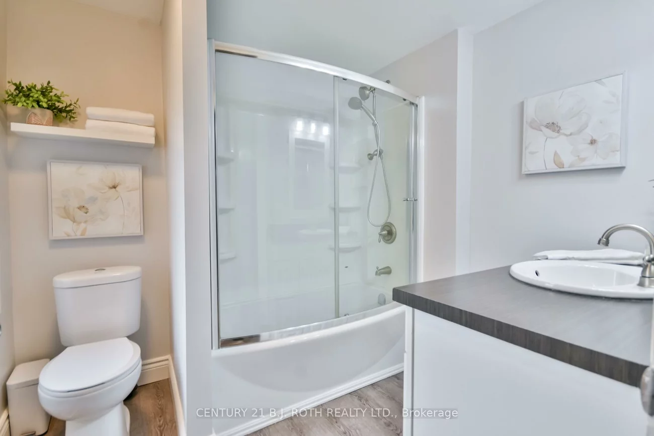 86, Henry, Queen's Park, Barrie