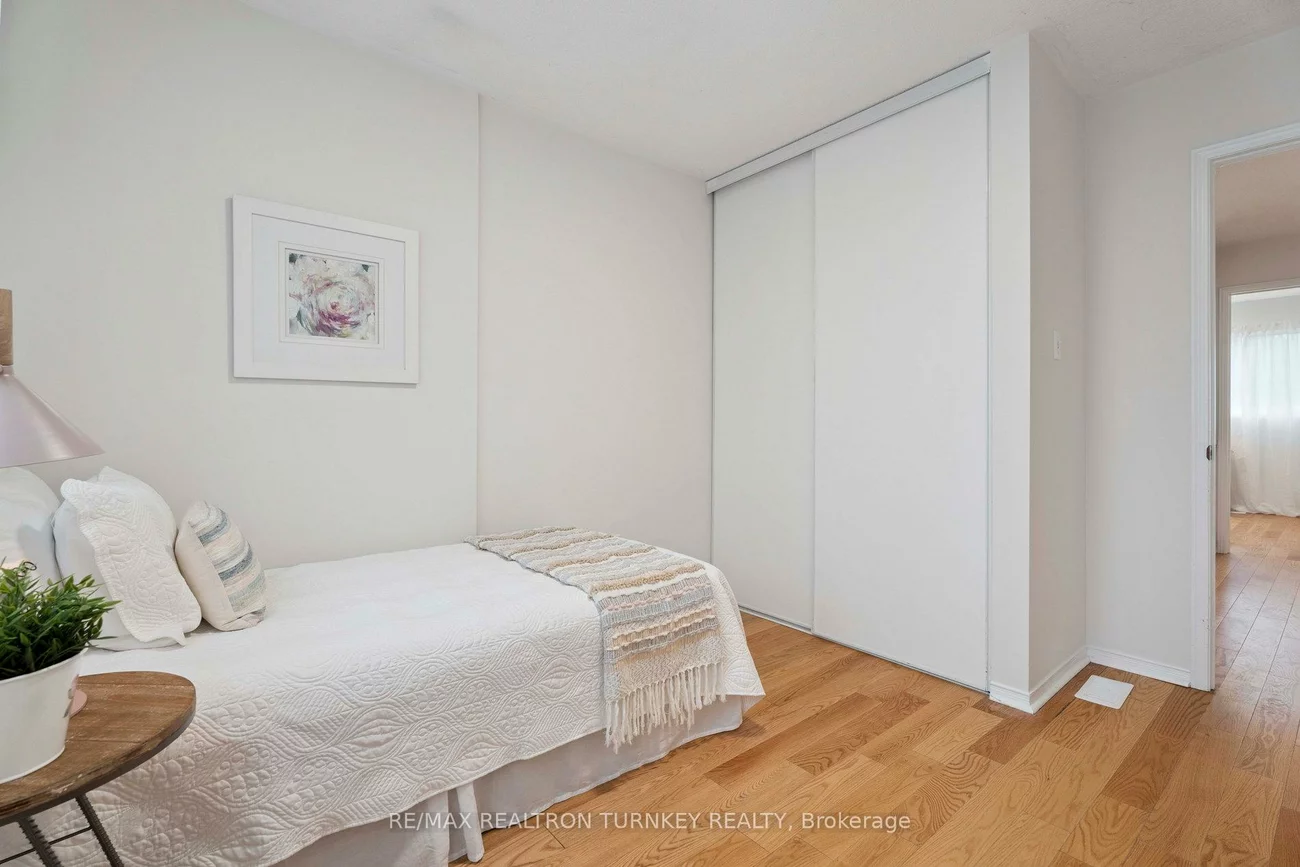 83, Pickett, Painswick North, Barrie