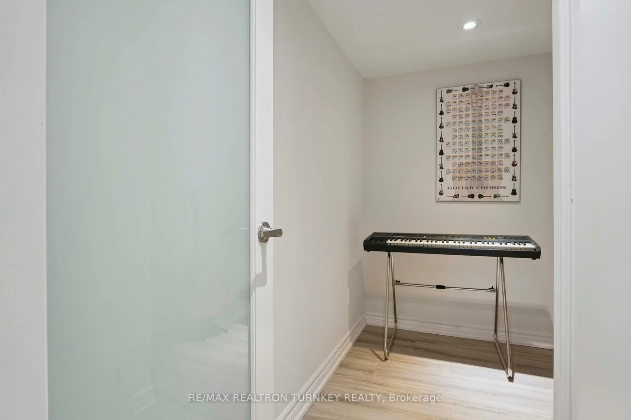 83, Pickett, Painswick North, Barrie