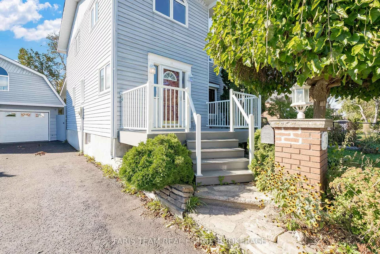 31, Napier, Codrington, Barrie