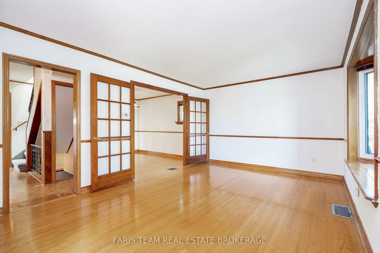 31, Napier, Codrington, Barrie