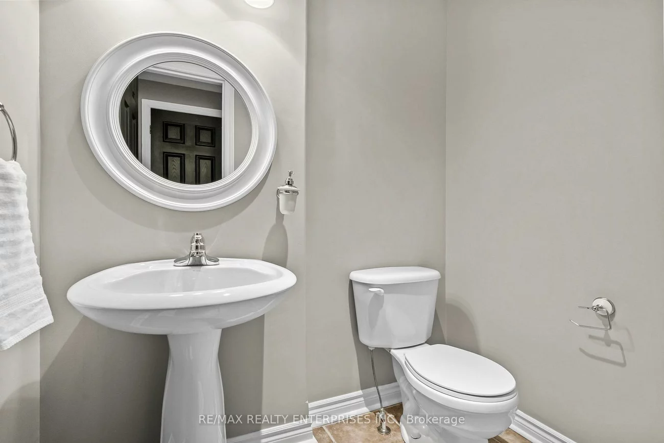 76, Balmoral, Innis-Shore, Barrie