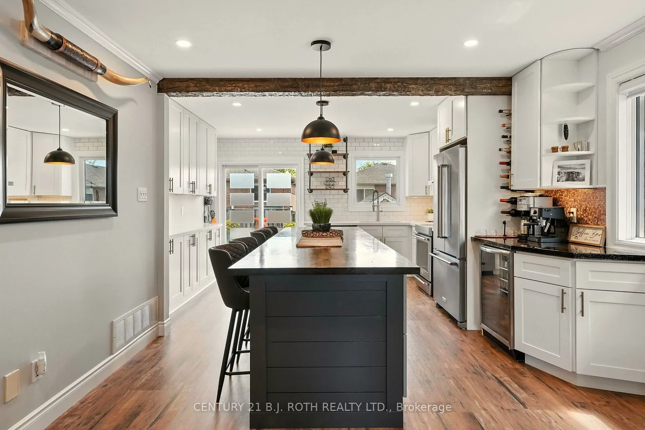 55, HOLLY MEADOW, Holly, Barrie