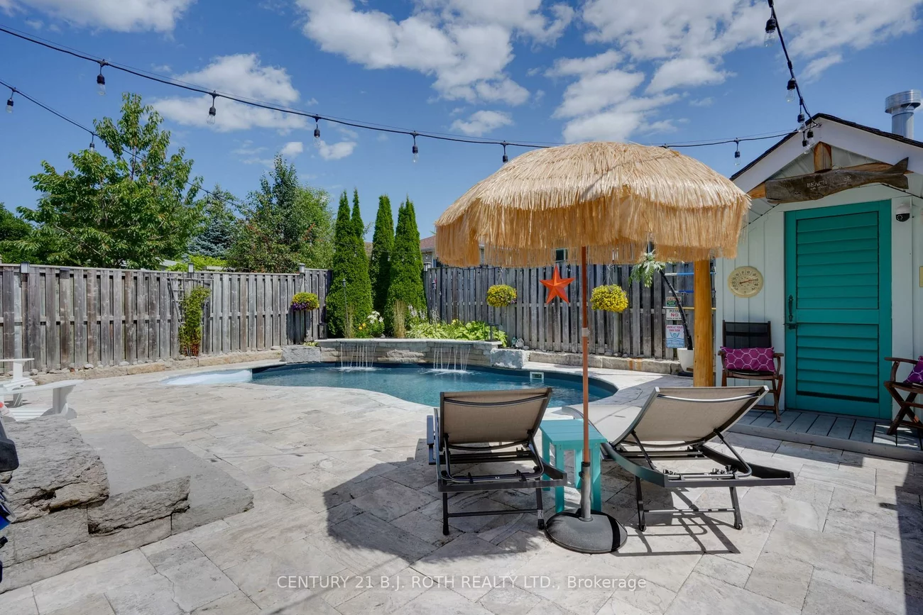 55, HOLLY MEADOW, Holly, Barrie