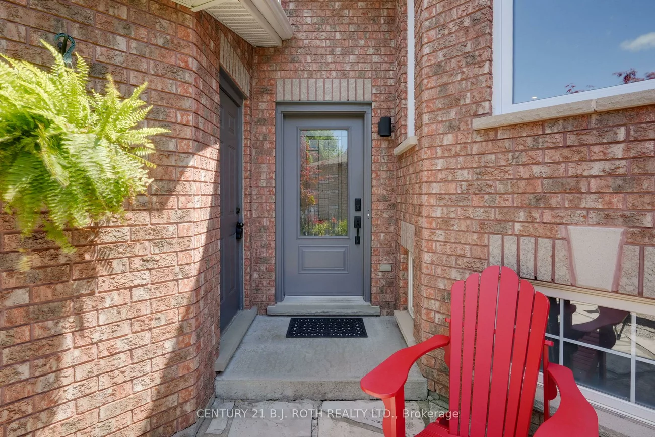 55, HOLLY MEADOW, Holly, Barrie