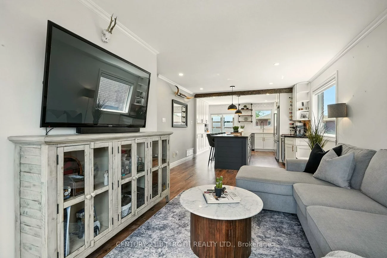 55, HOLLY MEADOW, Holly, Barrie