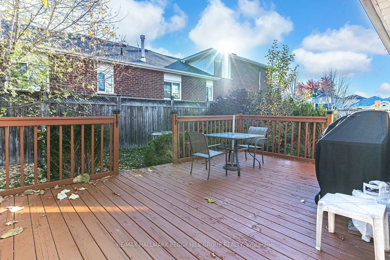 10, Stephanie, Painswick South, Barrie