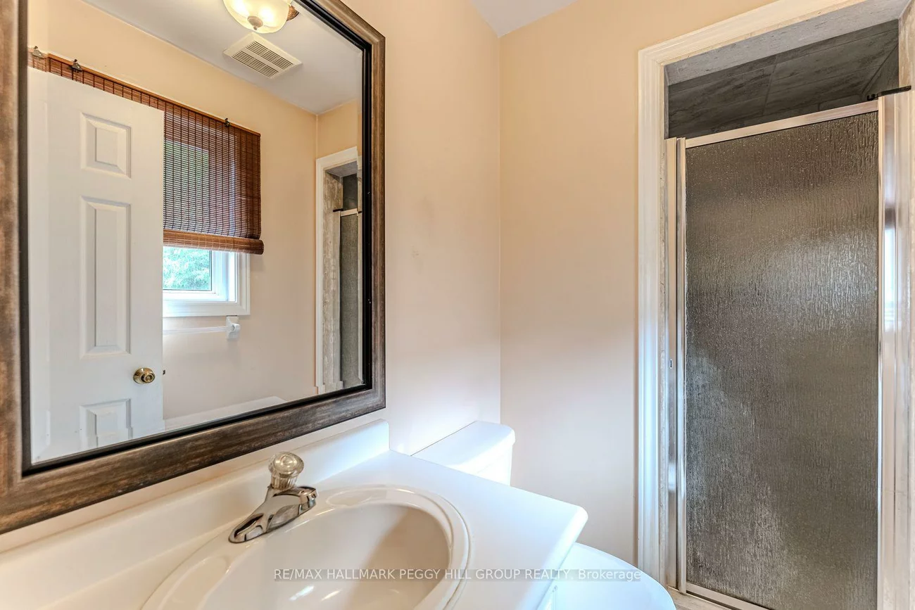 10, Stephanie, Painswick South, Barrie