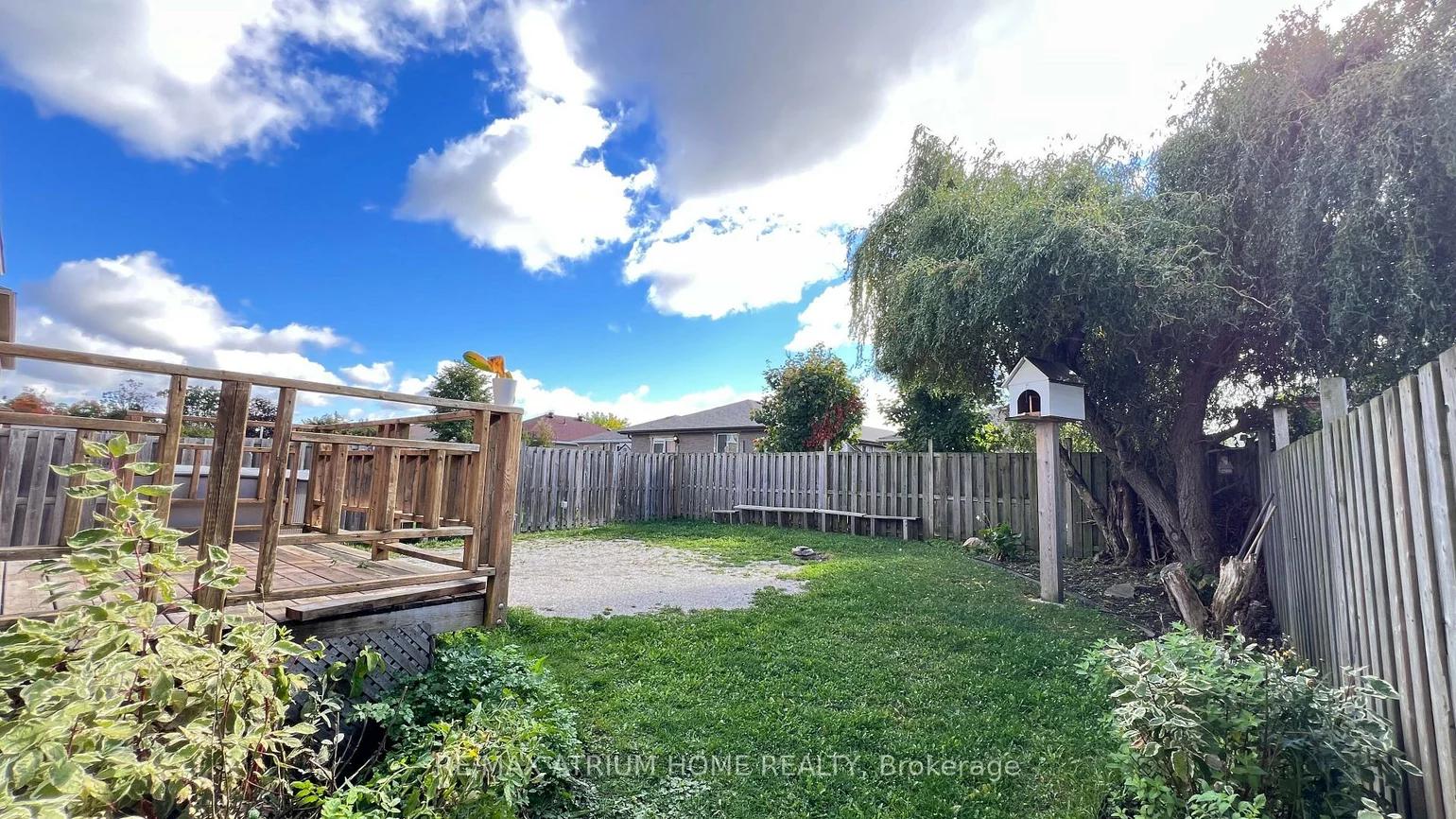 124, Monique, East Bayfield, Barrie