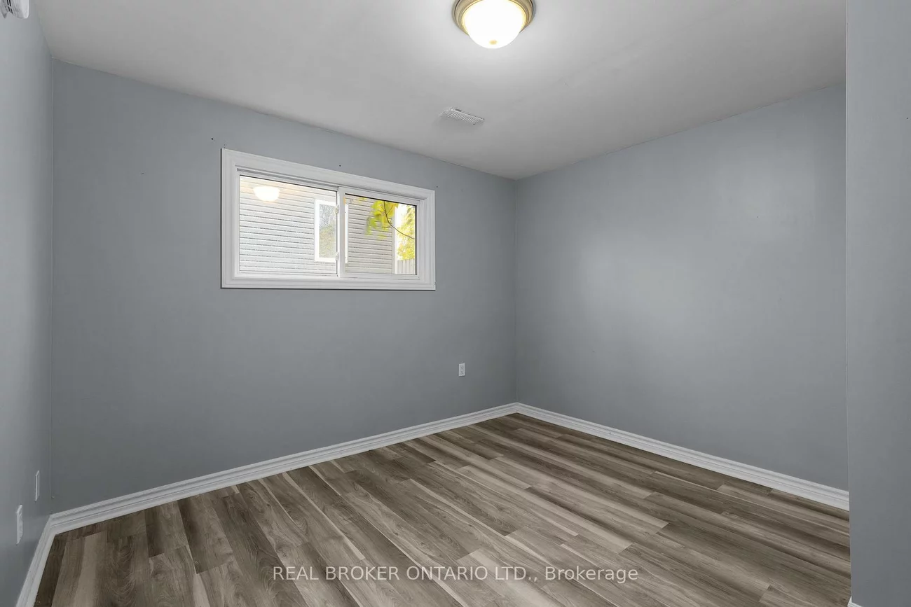 65, Ottaway, Wellington, Barrie