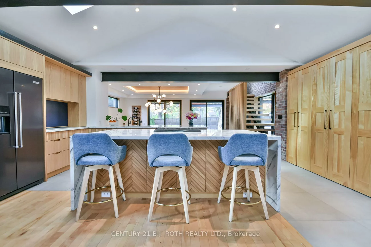 20, Weldon, Codrington, Barrie