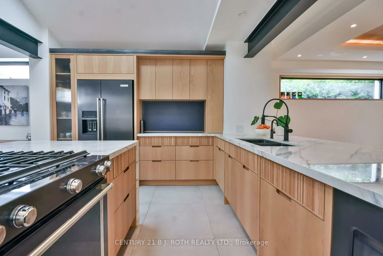 20, Weldon, Codrington, Barrie