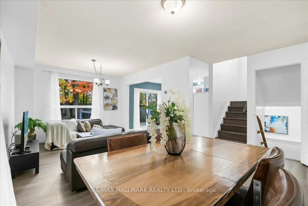 3, Masters, East Bayfield, Barrie