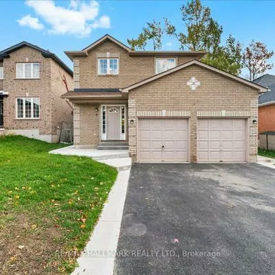 3, Masters, East Bayfield, Barrie